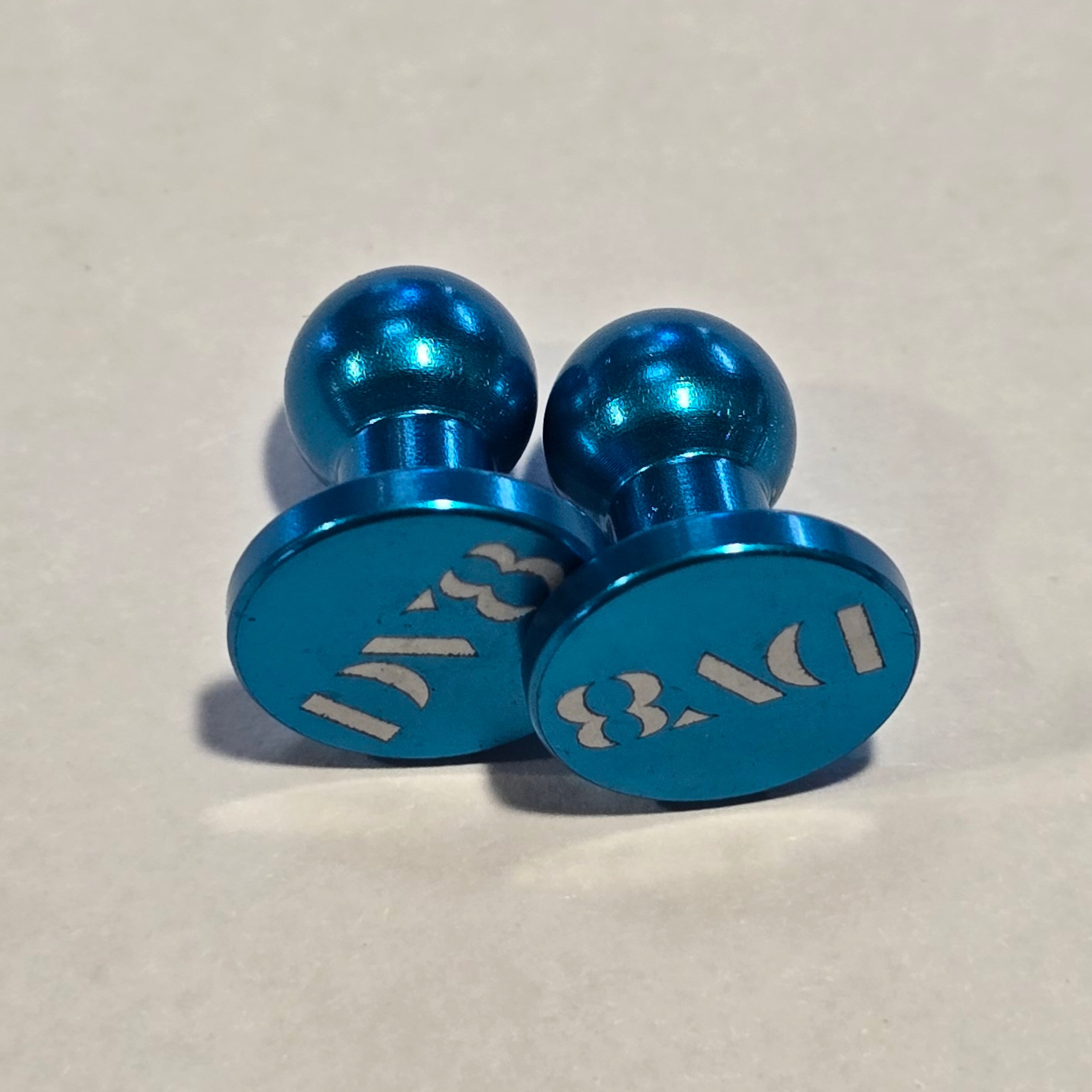 DV8 Plugs